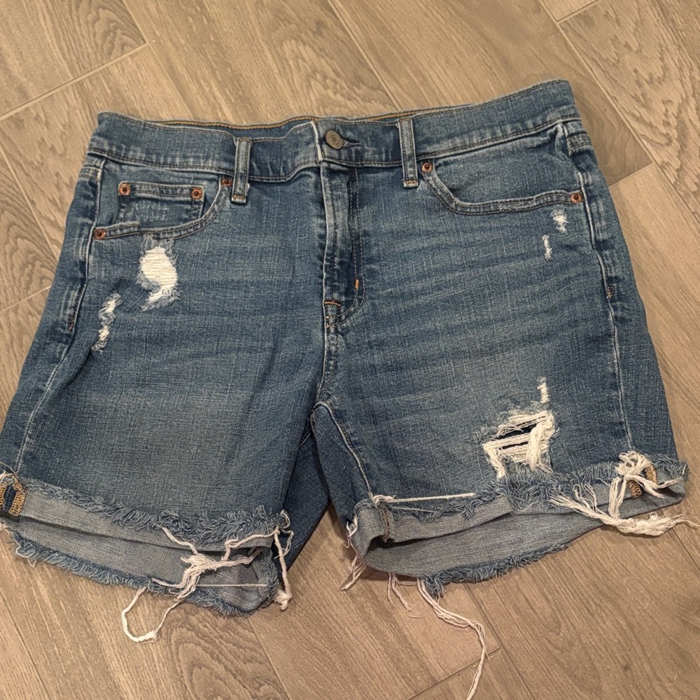 GAP Women’s Blue Jean Shorts Size 8/29